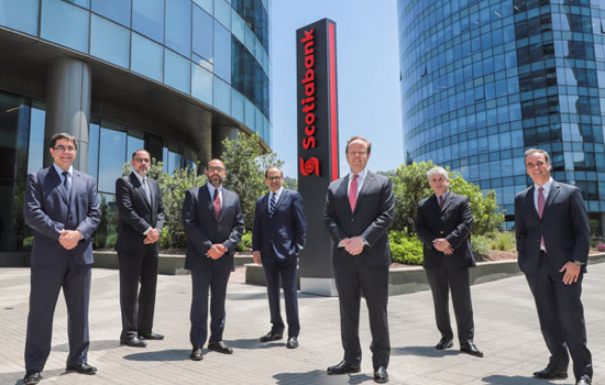 A dos meses de la fusión con BBVA, Scotiabank sigue creciendo en Chile