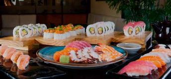 Plato de comida de Hanzo - Sushi en varios platos